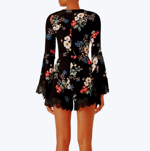 NICHOLAS The Label Black Floral Romper w/Lace Trim - Picture 5 of 7